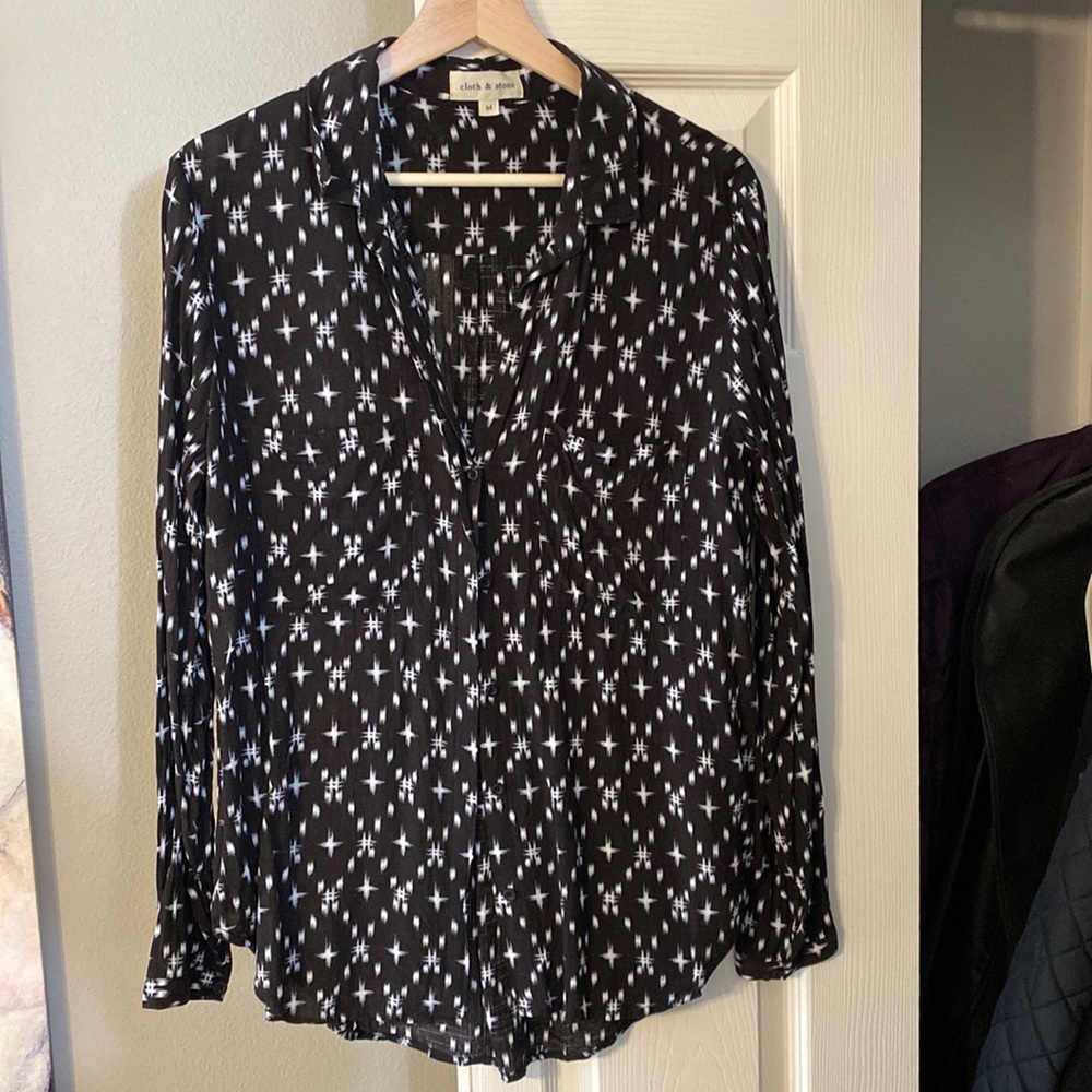 Cloth & Stone Button Down Blouse